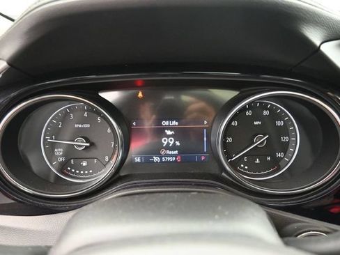 Used 2023 Buick Encore GX Essence w/ Experience Buick Package FWD image 30