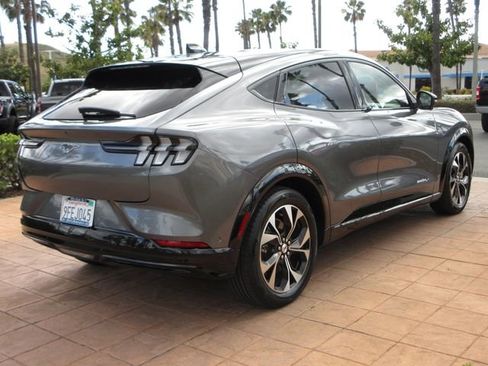 Certified 2023 Ford Mustang Mach-E Premium AWD/4WD image 4