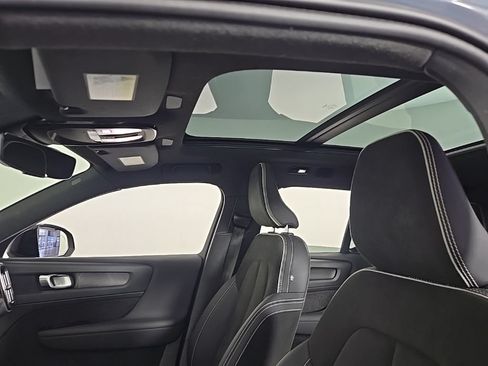 Certified 2023 Volvo XC40 Recharge Plus w/ Protection Package Premier AWD/4WD image 22
