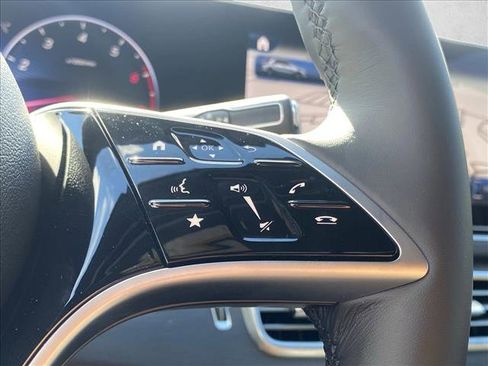 Certified 2025 Mercedes-Benz GLE 450 4MATIC image 16