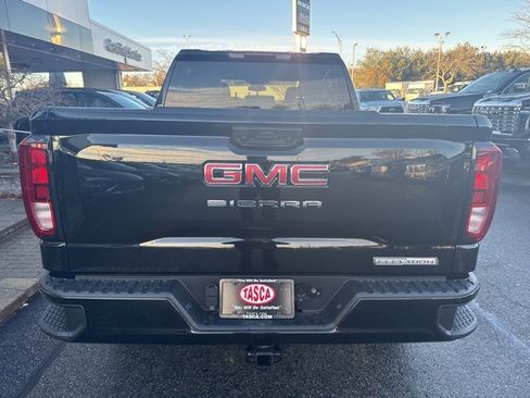 New 2026 GMC Sierra 1500 Elevation image 9