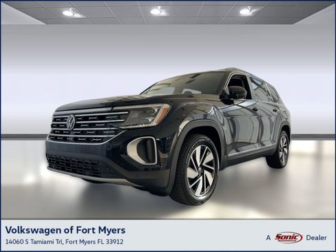 New 2026 Volkswagen Atlas SEL image 1
