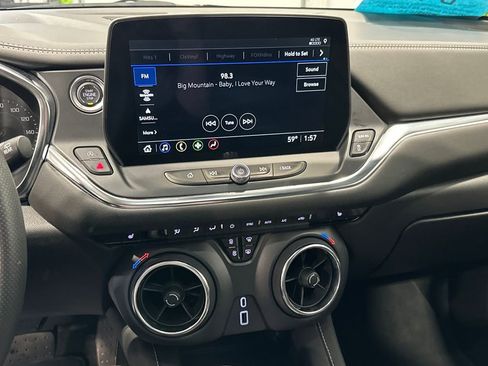Used 2025 Chevrolet Blazer LT image 20