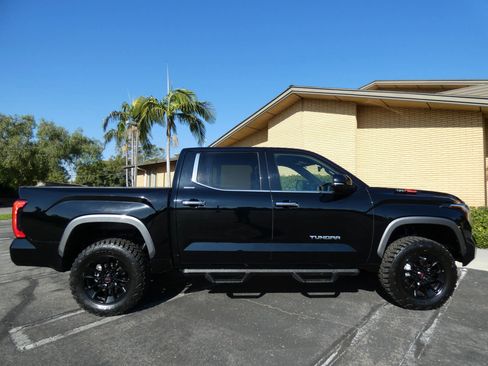 Used 2025 Toyota Tundra Limited image 7