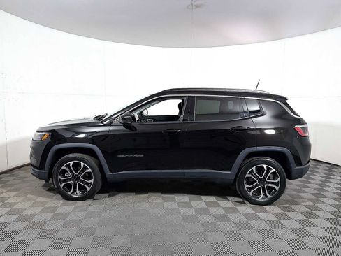 Used 2022 Jeep Compass Limited w/ Sun and Sound Group AWD/4WD image 4