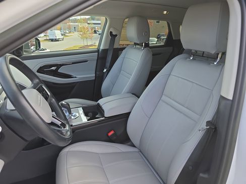 Used 2023 Land Rover Range Rover Evoque S image 14