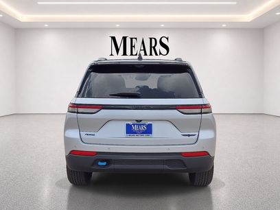 Used 2022 Jeep Grand Cherokee Trailhawk w/ Advanced Protech Group II