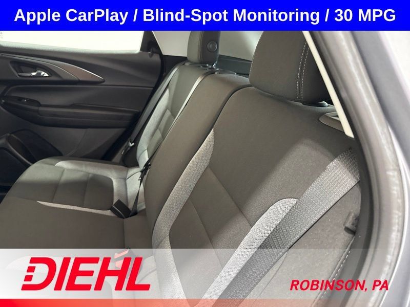 Used 2022 Chevrolet TrailBlazer LS AWD/4WD image 15