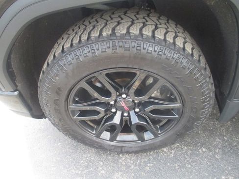 Used 2022 GMC Sierra 1500 Elevation w/ Elevation Premium Package AWD/4WD image 14
