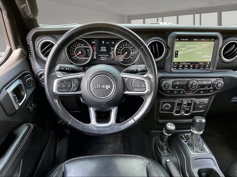 Used 2020 Jeep Gladiator Overland w/ Popular Equipment Package AWD/4WD image 9
