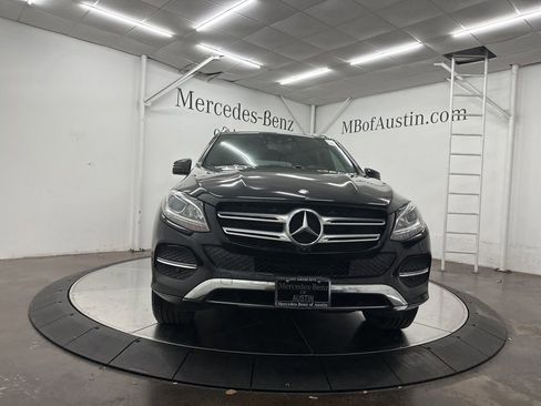 Used 2017 Mercedes-Benz GLE 350 image 2