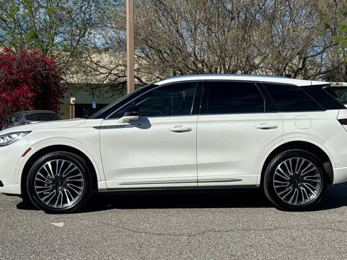 Used 2021 Lincoln Corsair Reserve w/ Equipment Group 201A image 7