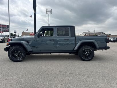 Used 2025 Jeep Gladiator Sport