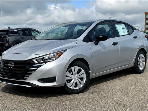 New 2025 Nissan Versa S w/ Trunk Package image 2