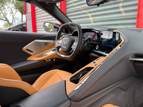 Used 2025 Chevrolet Corvette E-Ray w/ ZER Performance Package AWD/4WD image 26
