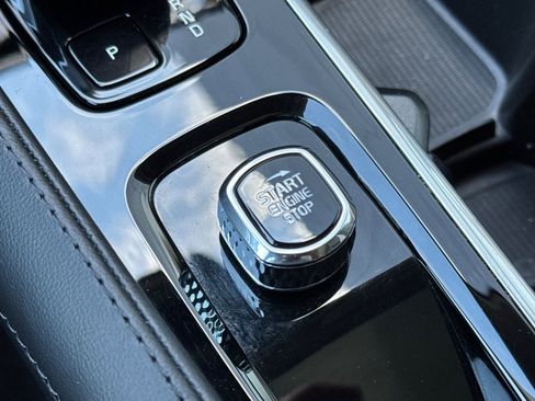 Used 2024 Volvo XC90 T8 Plus w/ Protection Package Premier image 26