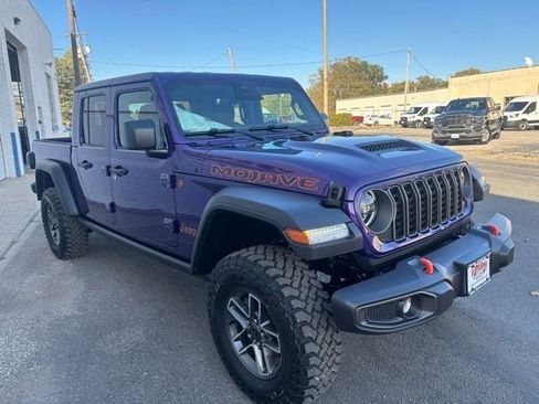 New 2026 Jeep Gladiator Mojave w/ Safety Group image 11
