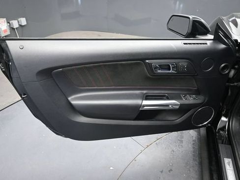 Used 2016 Ford Mustang GT Premium w/ Equipment Group 401A RWD image 13