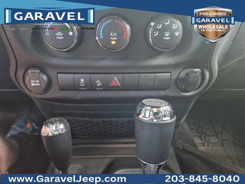 Used 2018 Jeep Wrangler Sport AWD/4WD image 3