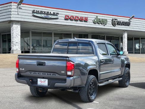 Used 2023 Toyota Tacoma SR AWD/4WD image 4