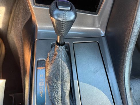 Used 1990 Chevrolet Corvette Convertible image 30