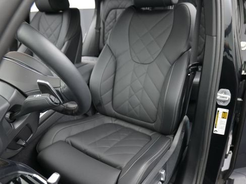 New 2026 BMW X5 sDrive40i w/ M Sport Package RWD image 11