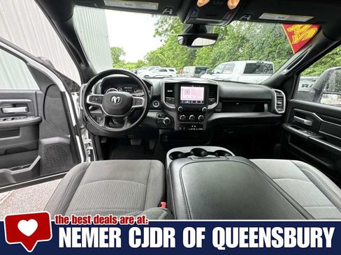 Used 2024 RAM 2500 Big Horn AWD/4WD image 20