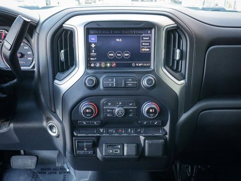 Used 2020 Chevrolet Silverado 3500 LTZ image 20