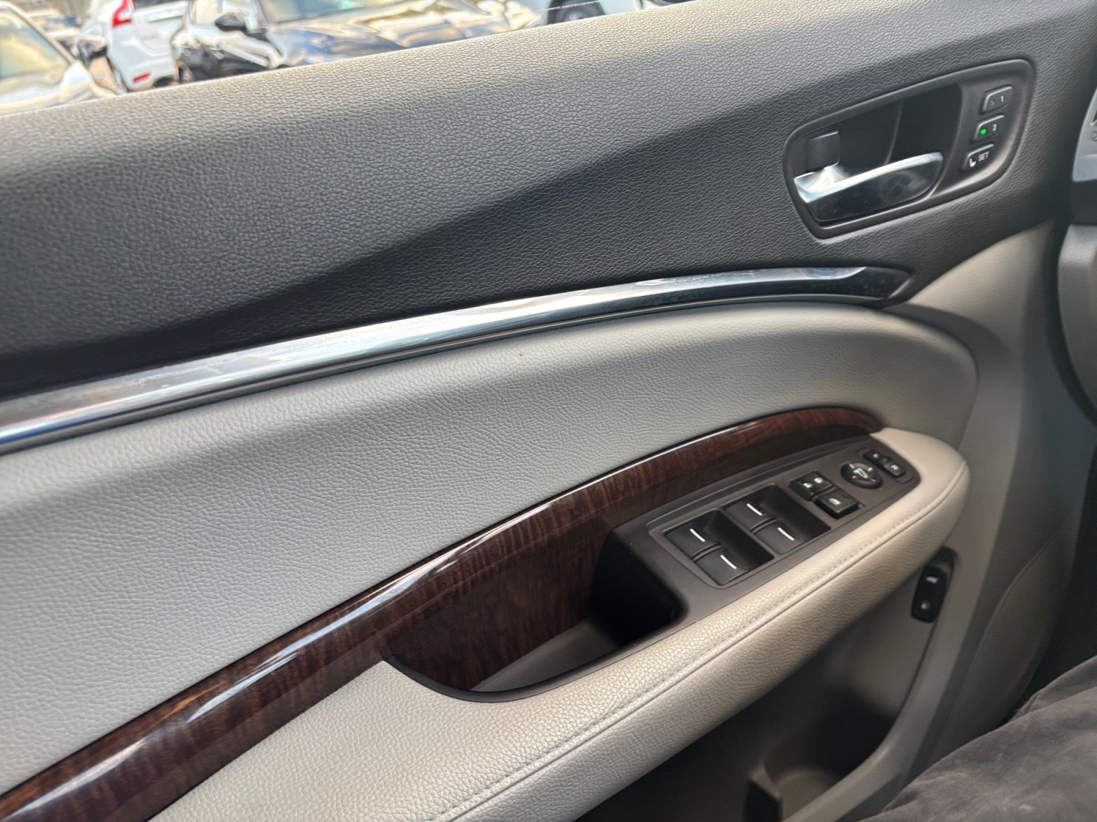 Used 2018 Acura MDX FWD image 14