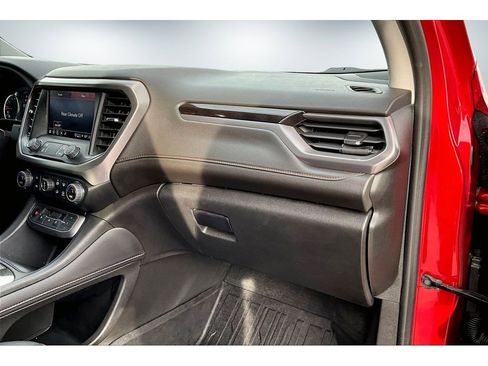 Used 2023 GMC Acadia AT4 image 27