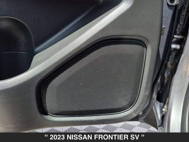 Used 2023 Nissan Frontier SV w/ Technology Package AWD/4WD image 13