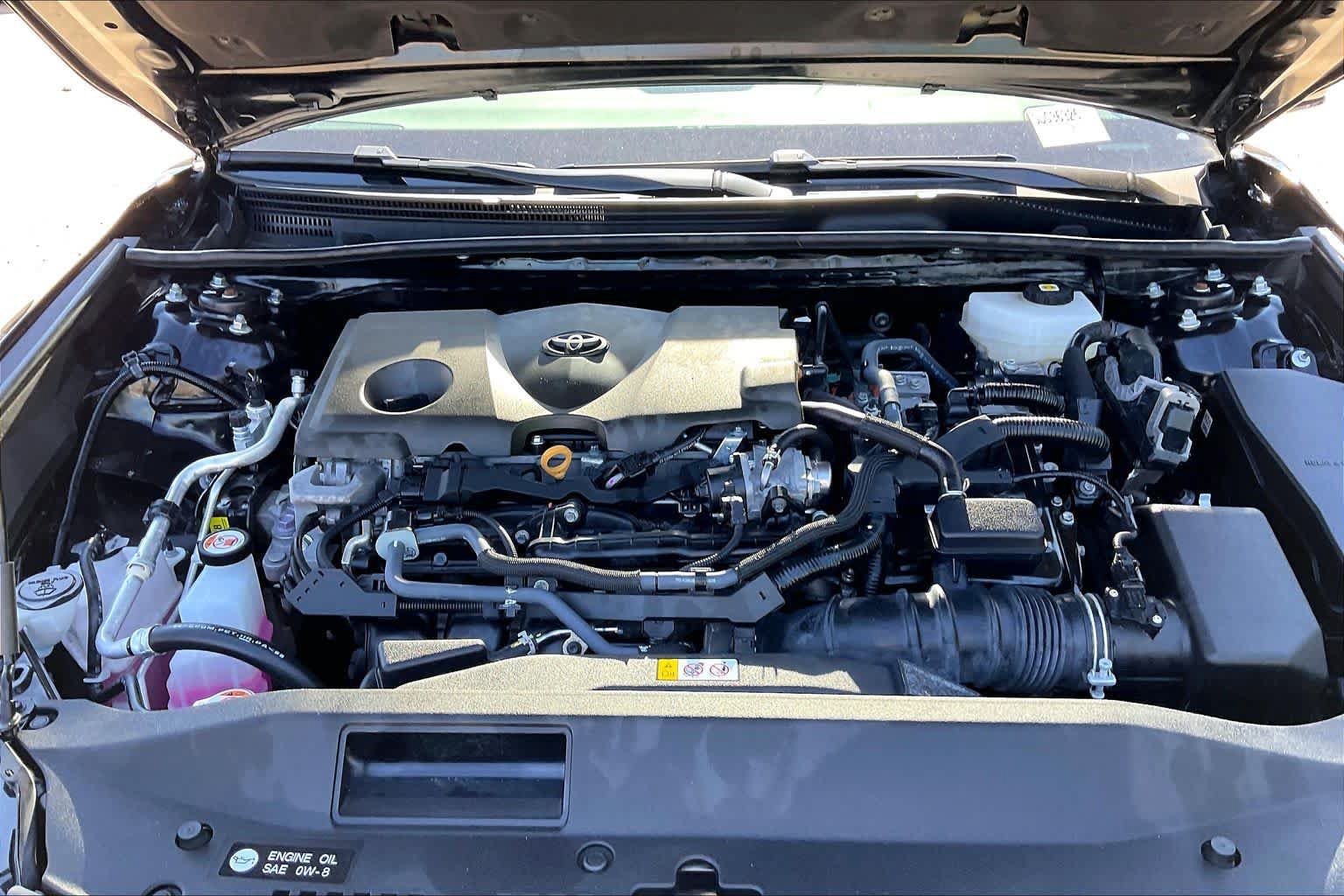 Used 2025 Toyota Camry LE FWD image 31