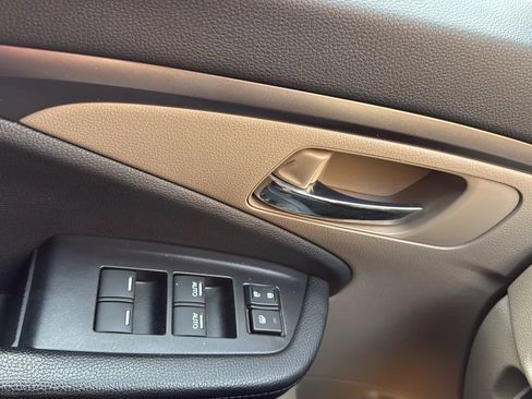 Used 2017 Honda Pilot EX image 21