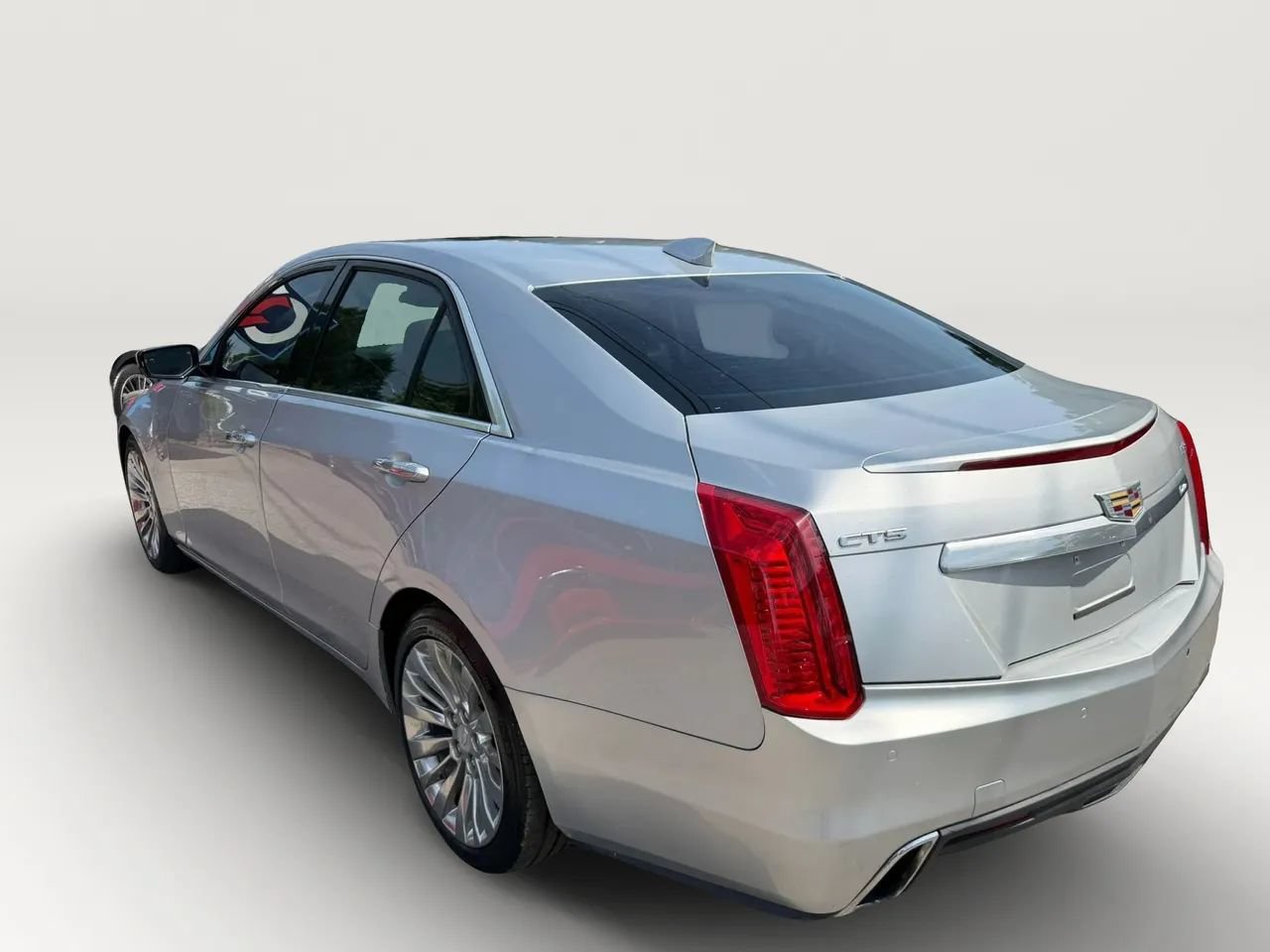 Used 2019 Cadillac CTS Luxury RWD image 5