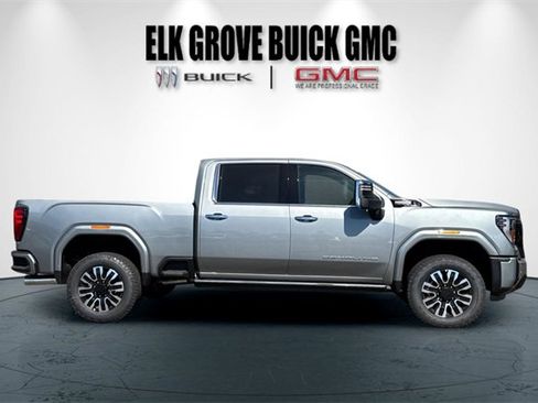 New 2026 GMC Sierra 2500 Denali Ultimate w/ Max Trailering Package image 3