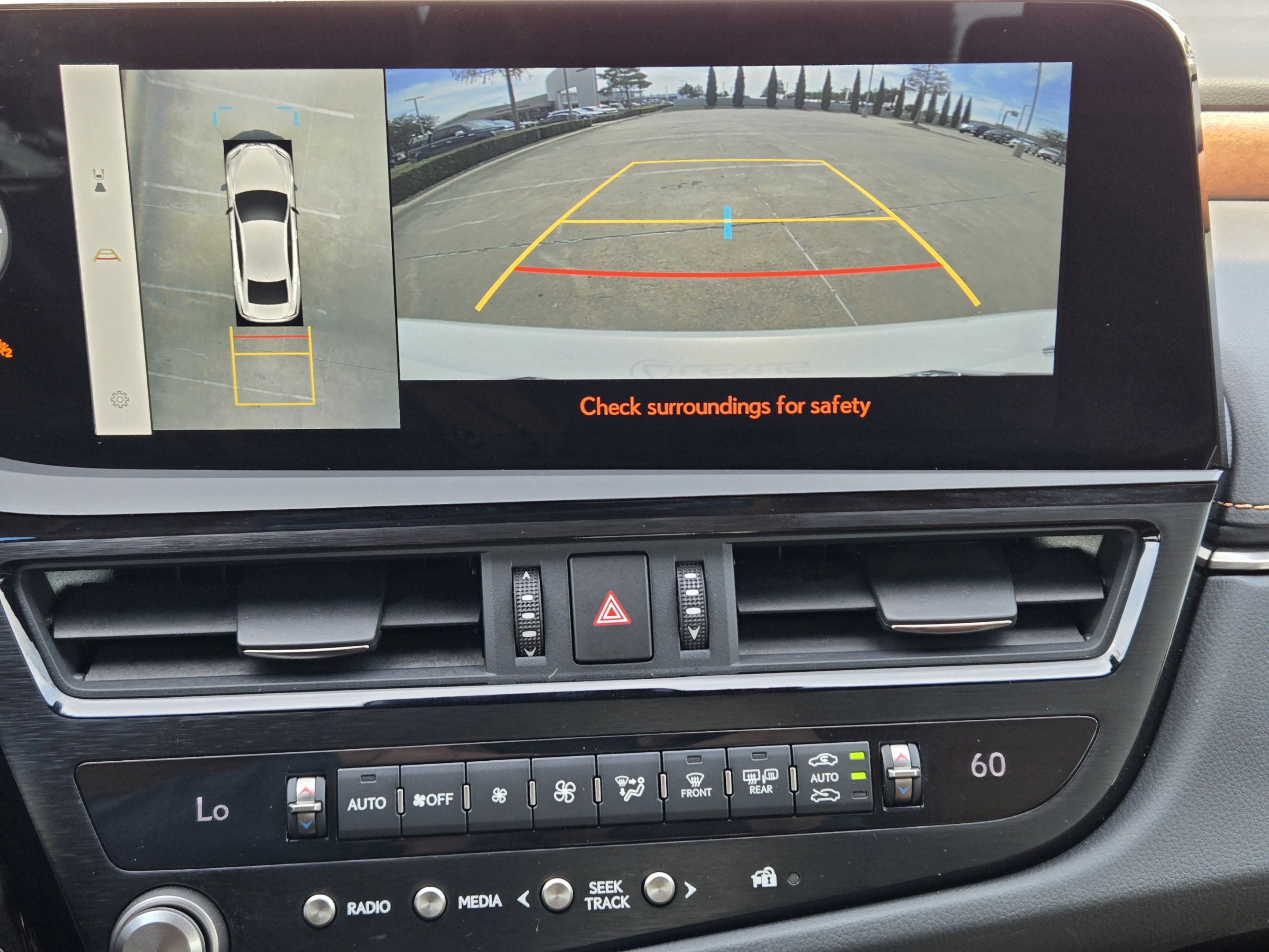 Certified 2024 Lexus ES 350 Ultra Luxury w/ Accessory Package (Z2) FWD image 14