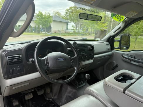 Used 2007 Ford F350 XL AWD/4WD image 13