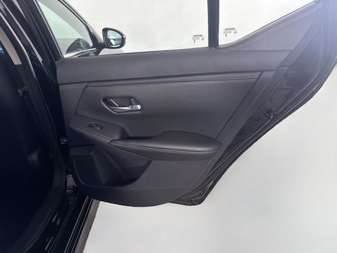 Used 2025 Nissan Sentra SR FWD image 28