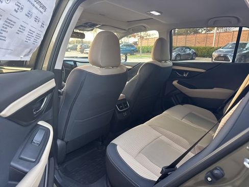 Certified 2025 Subaru Outback Premium image 12