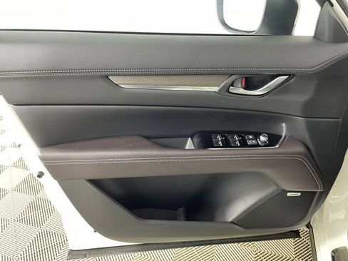 New 2025 MAZDA CX-5 Signature image 17