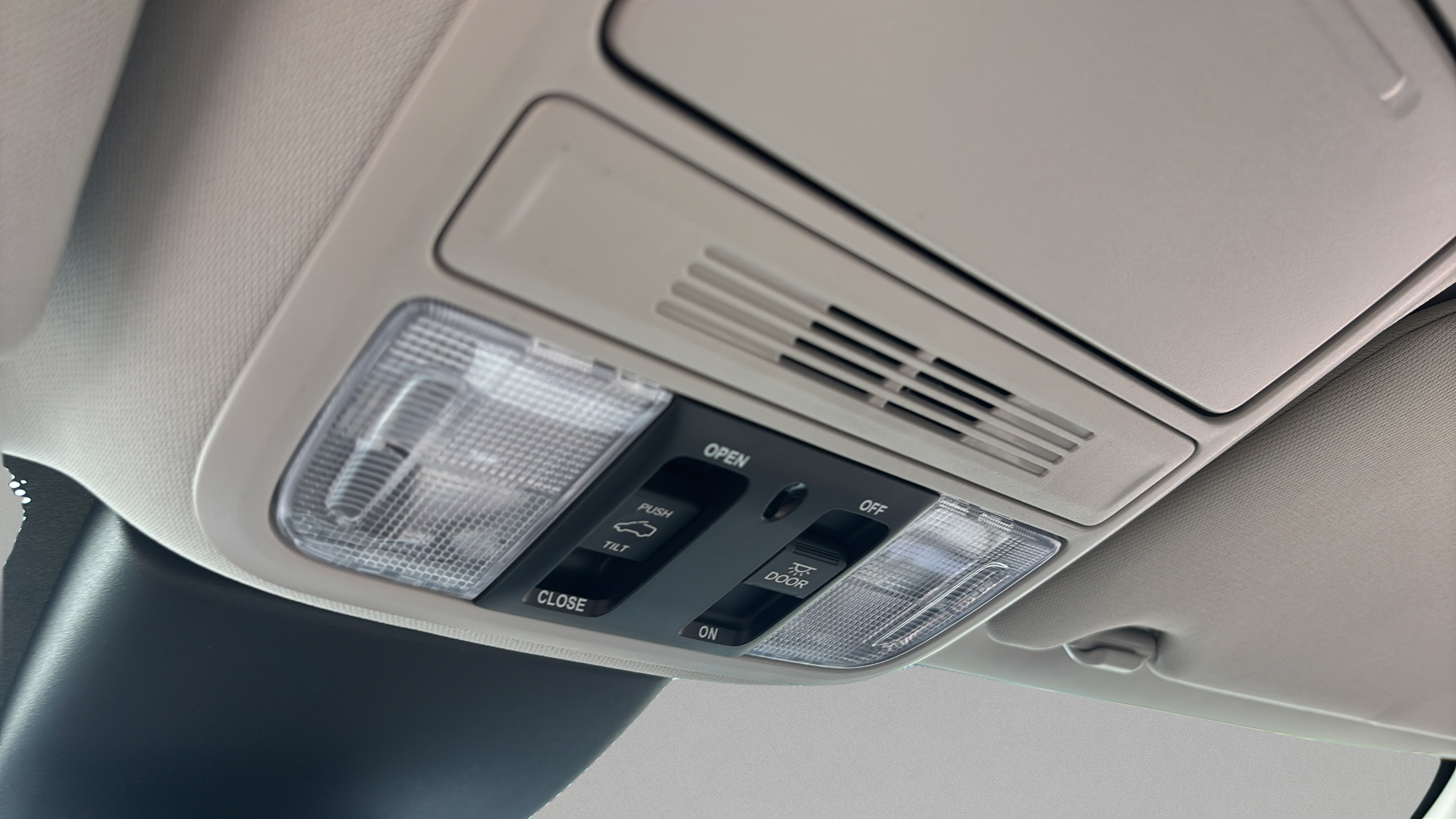 New 2027 Honda Odyssey EX-L image 29