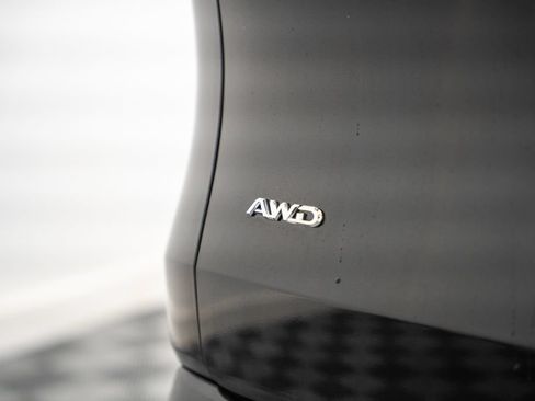 Certified 2026 Toyota Grand Highlander AWD image 9