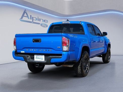 Used 2020 Toyota Tacoma TRD Sport w/ Technology Package image 5