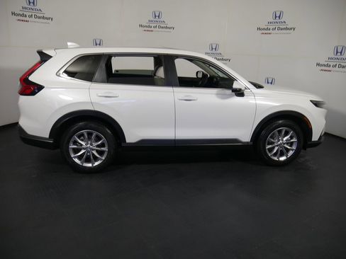 New 2026 Honda CR-V EX-L image 3