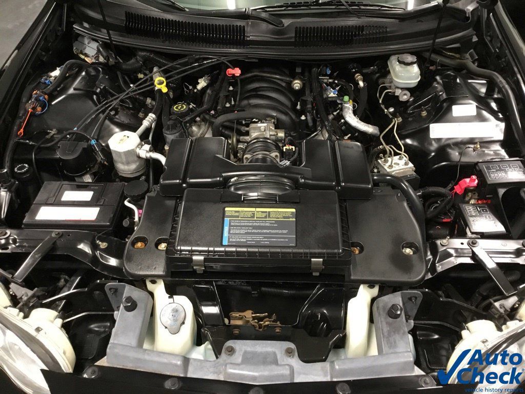 Used 2000 Chevrolet Camaro Z28 w/ Sport Appearance Pkg RWD image 43