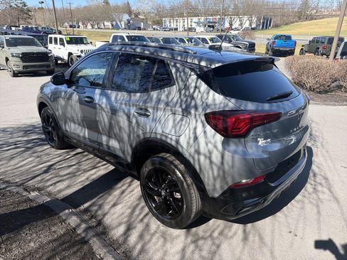 Used 2024 Buick Encore GX Sport Touring image 6