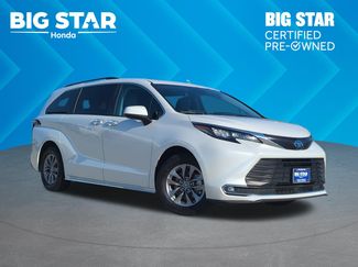 Used 2024 Toyota Sienna XLE video 1