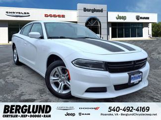Used 2022 Dodge Charger SXT image 1