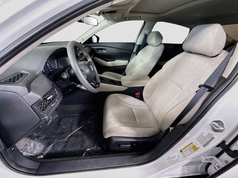 Used 2024 Honda Accord EX image 22
