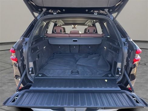 Used 2023 BMW X5 xDrive40i w/ Premium Package image 25